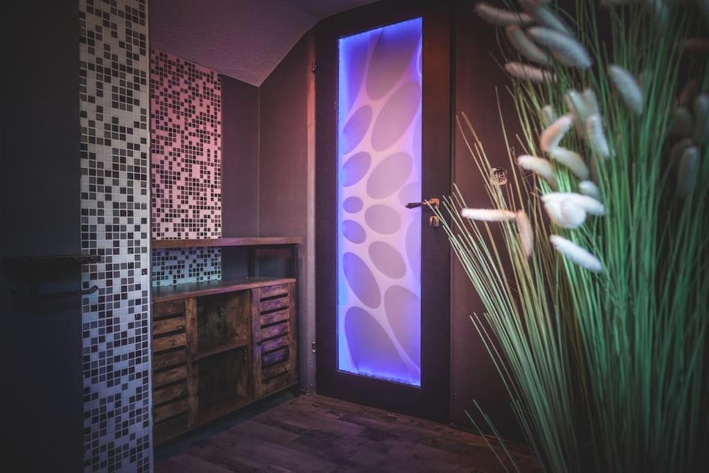 Einzigartige Ferienwohnung Bunt Wie เบอร์ลิน ภายนอก รูปภาพ